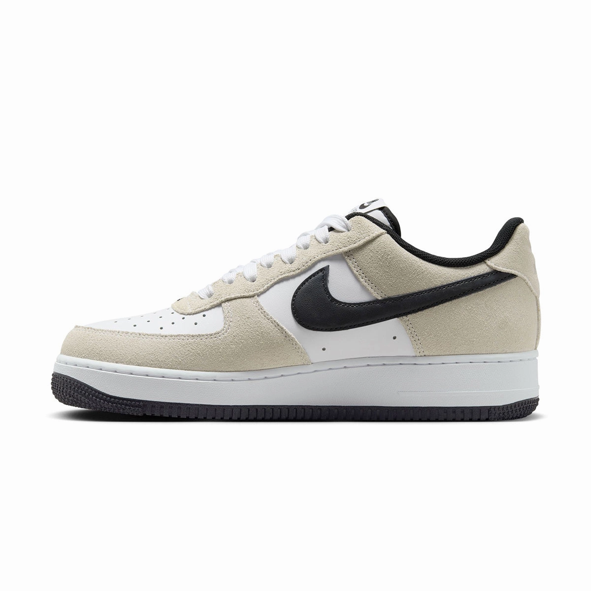 Air Force 1 '07 LV8 'White Black'
