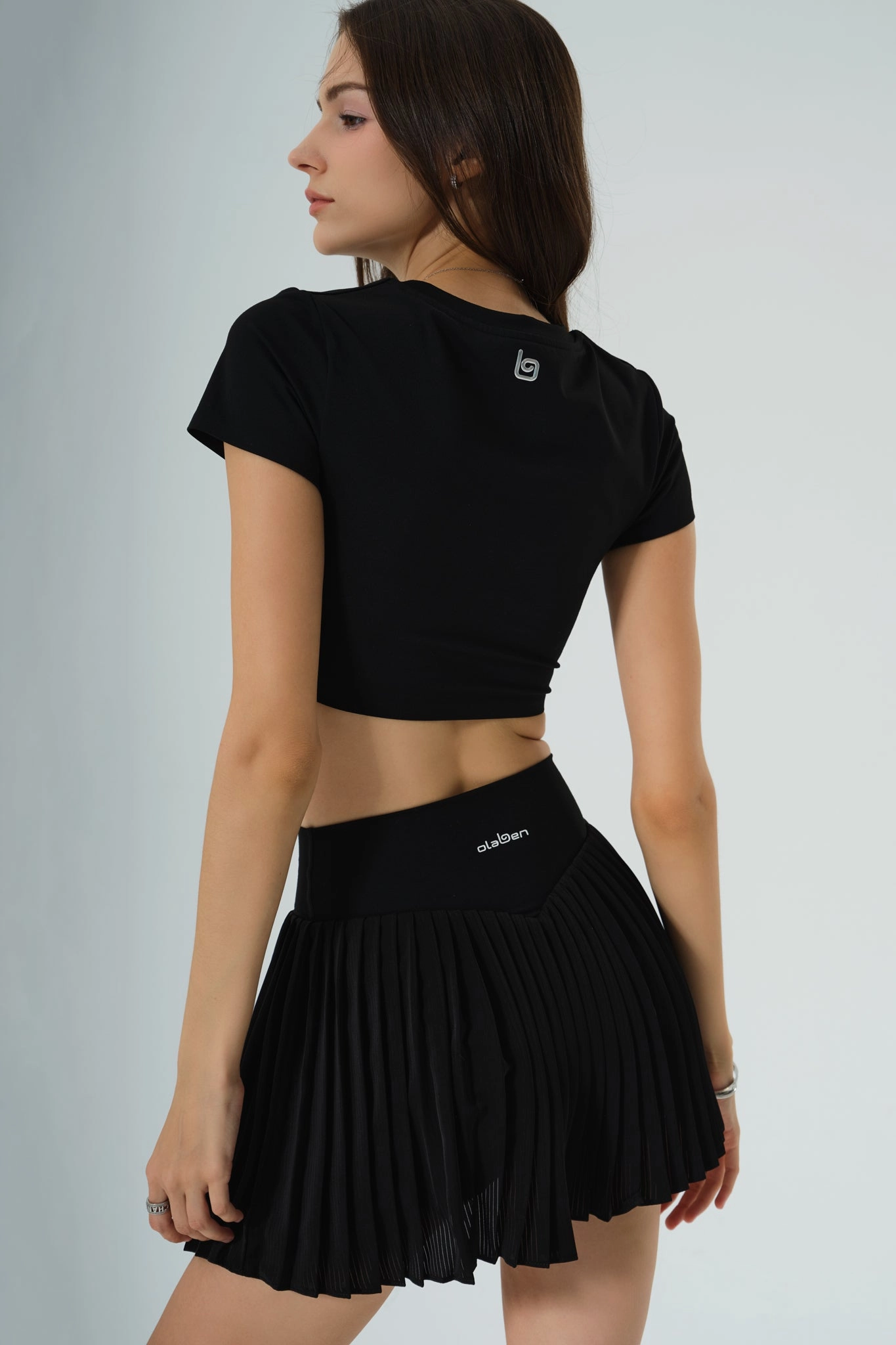 All Day Short Sleeve Crop - Black