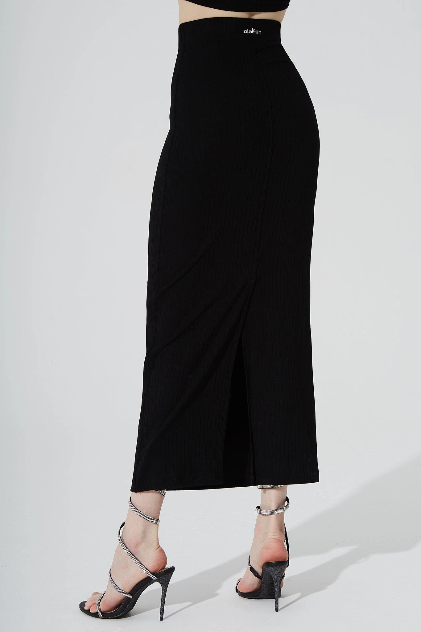 Calista Knitted Slit Skirt - Noir