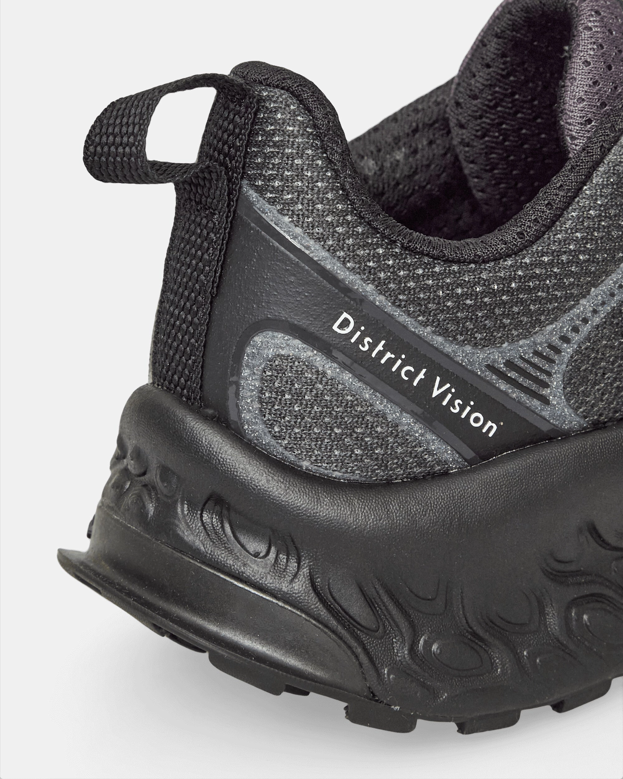 District Vision Fresh Foam Hierro Sneakers Magnet / Black Beauty