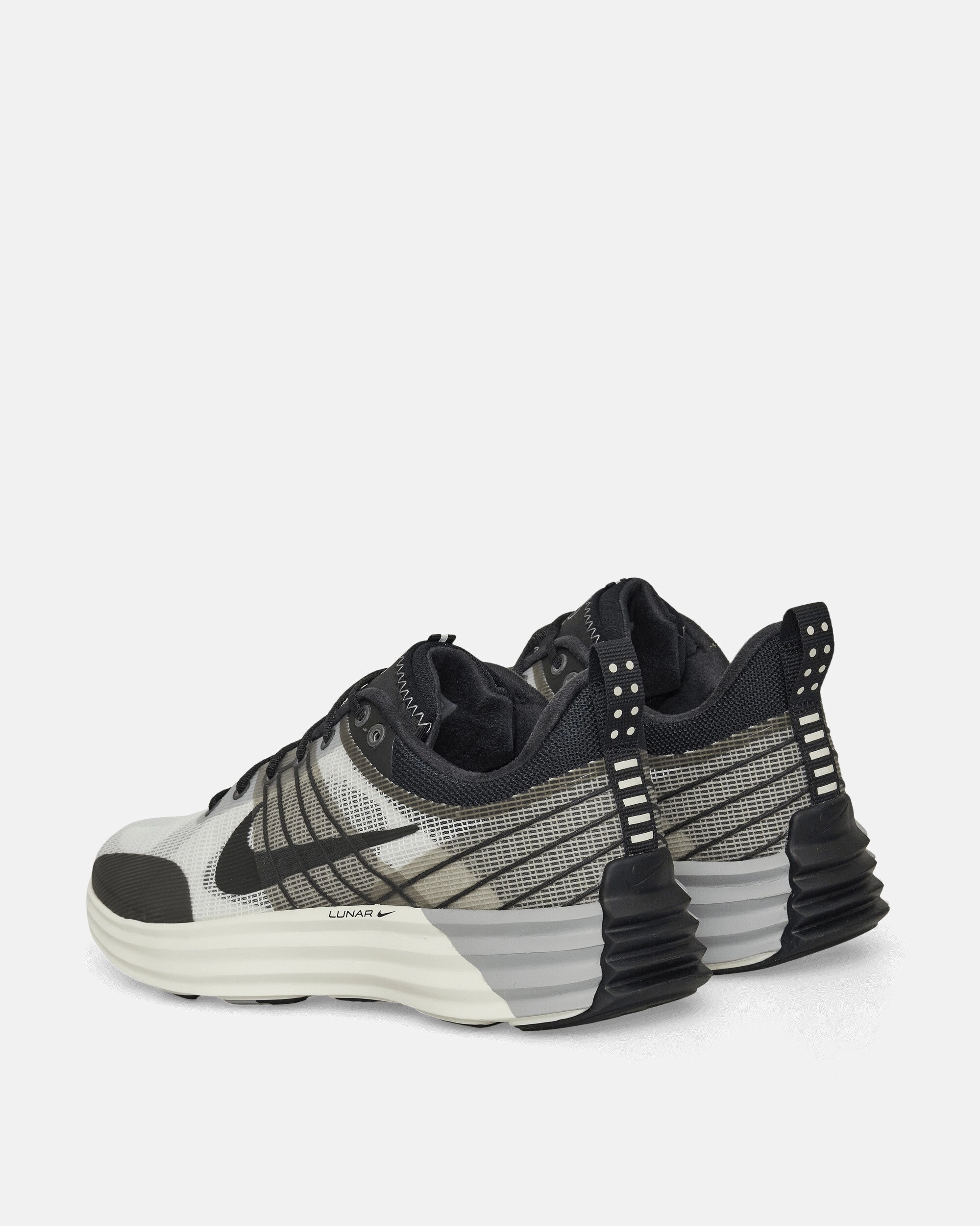 Lunar Roam Sneakers Summit White / Light Smoke Grey / Black