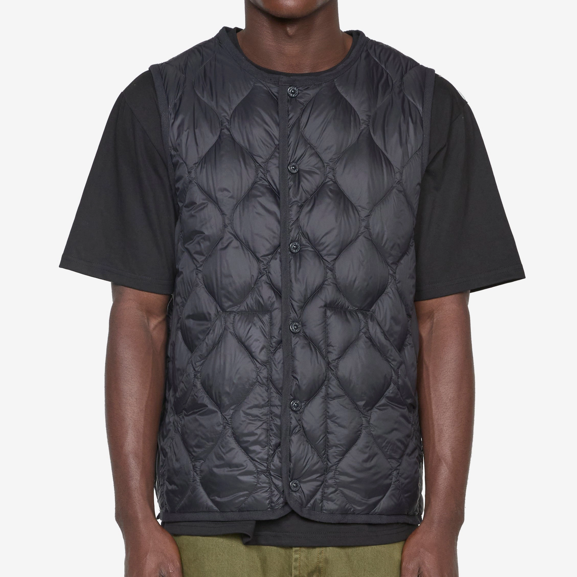 Military Crew Neck Soft Shell Down Vest Black