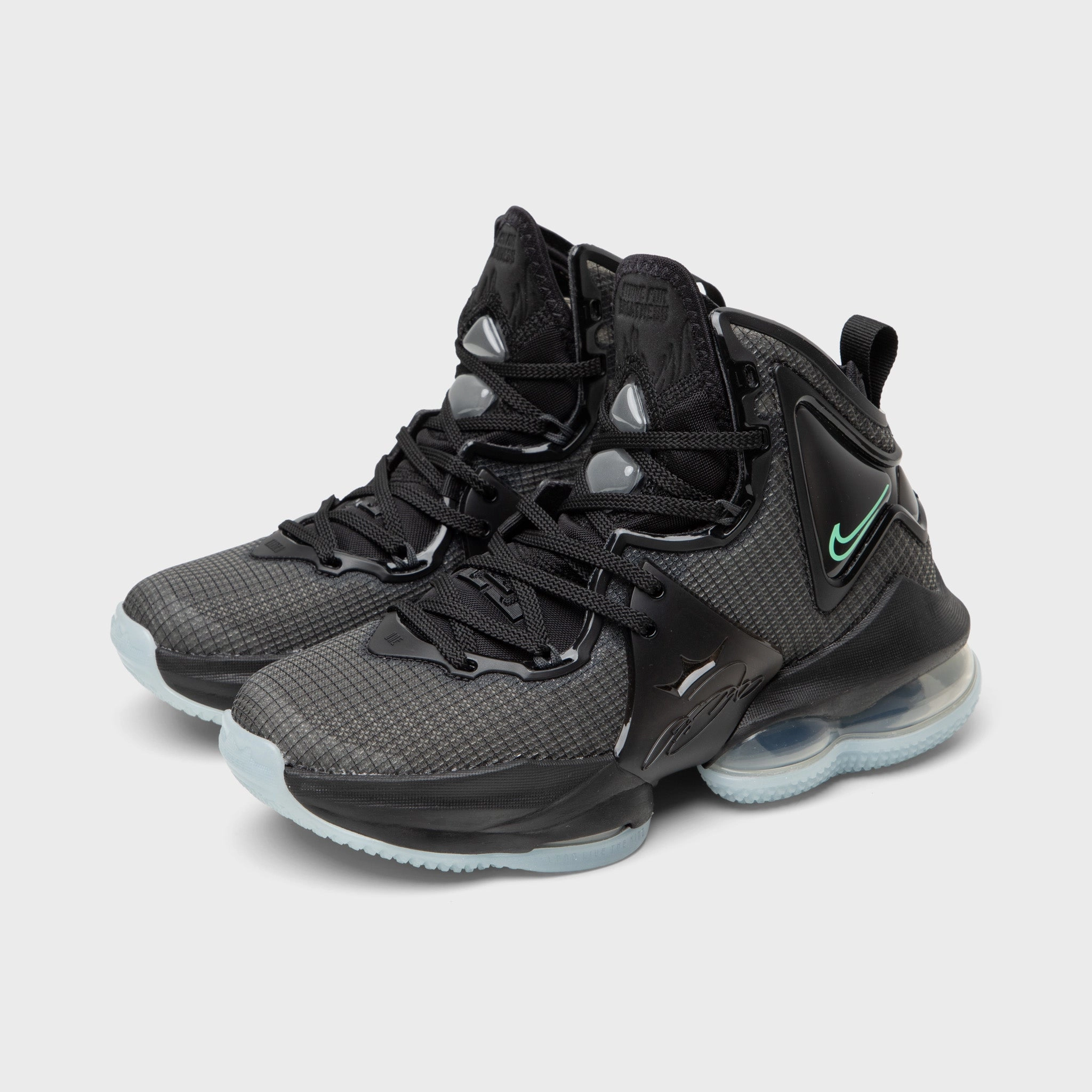 Nike LeBron 19 GS Black / Black - Anthracite