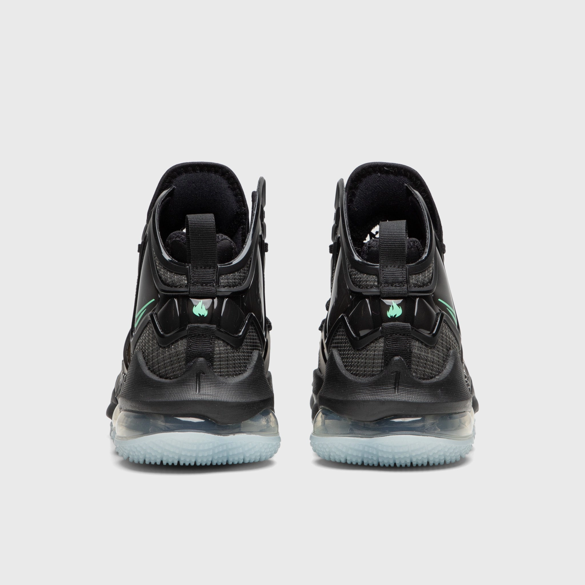 Nike LeBron 19 GS Black / Black - Anthracite