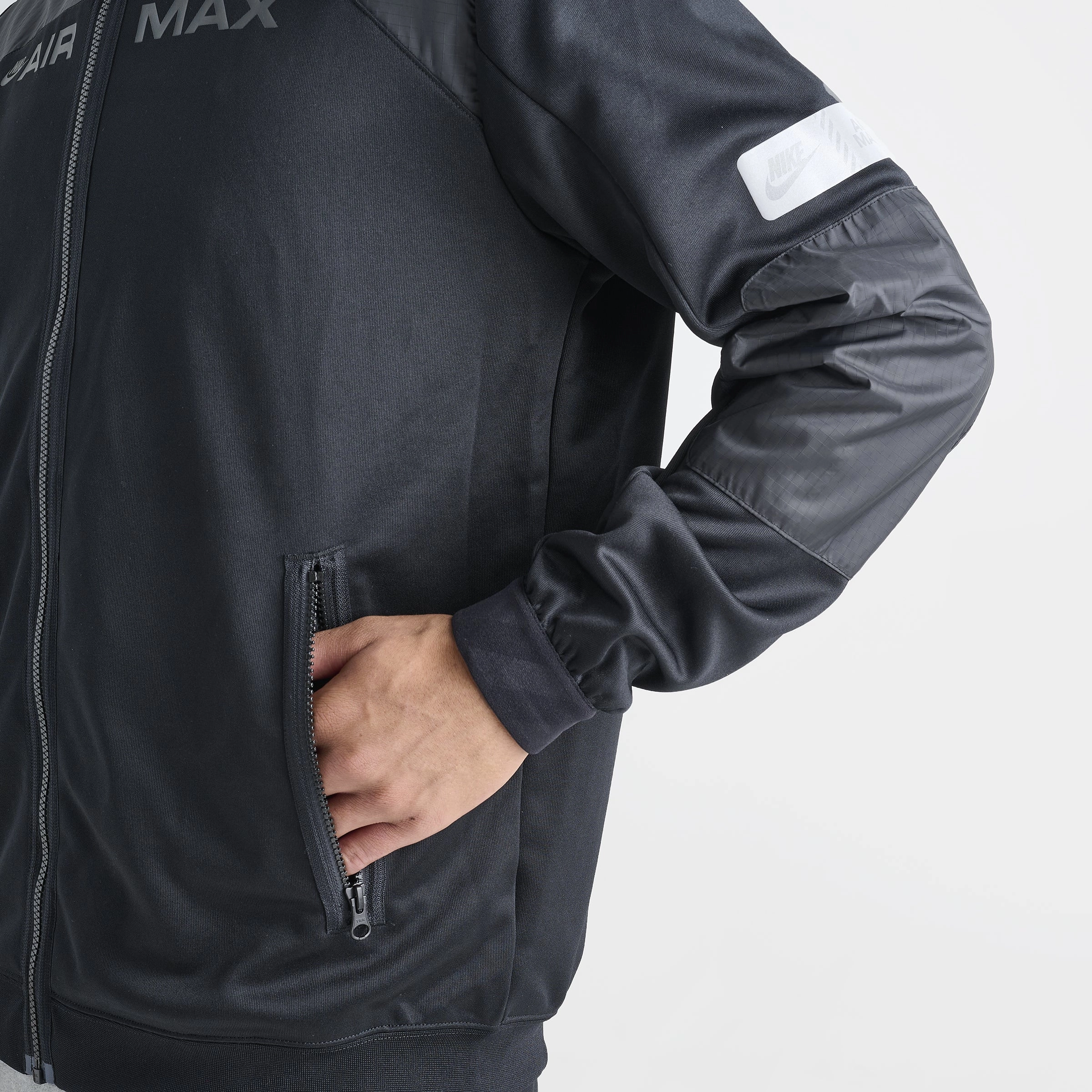 Nike Sportswear Air Max Full-Zip Hoodie / Black