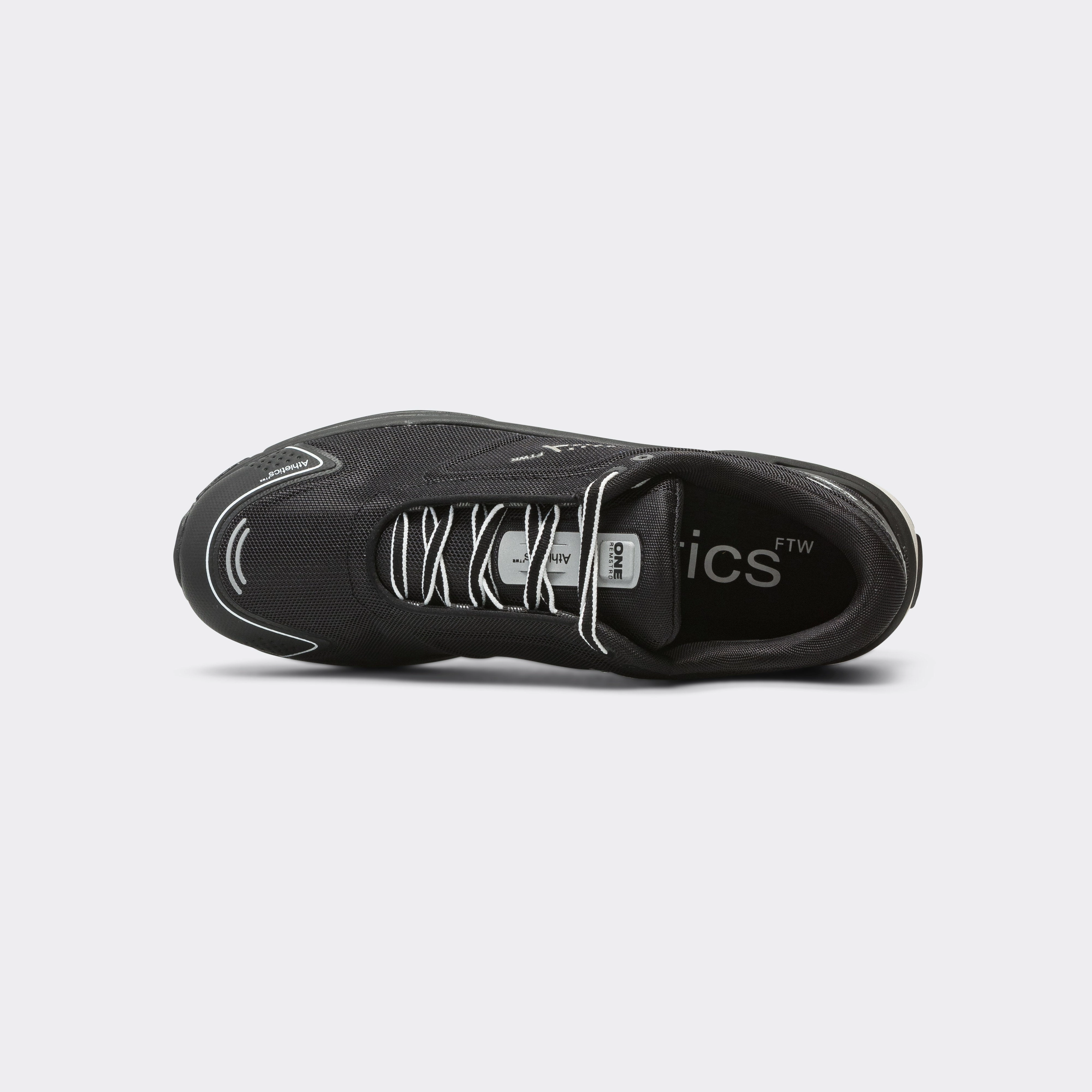 One Remastered - Black/Grey Racer