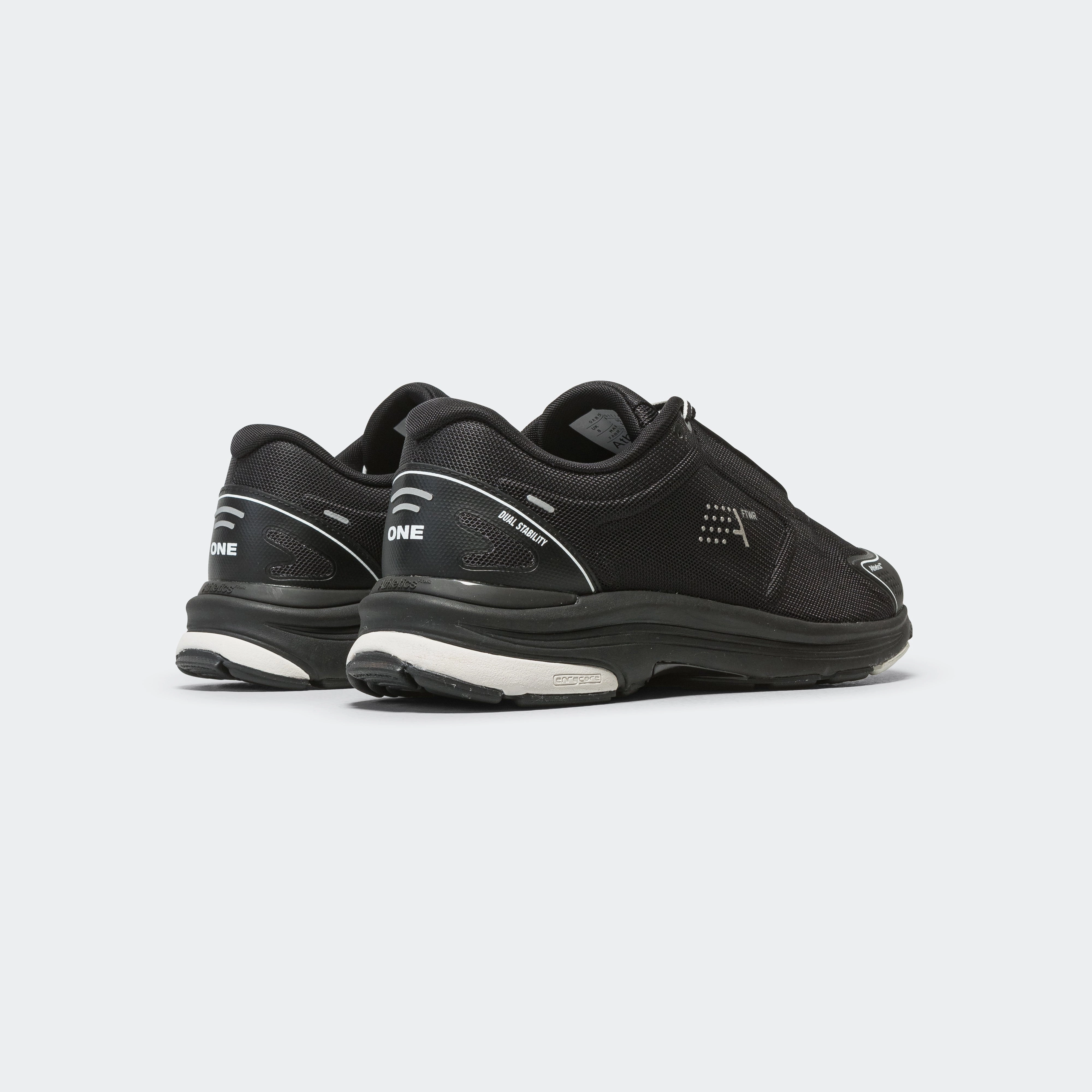 One Remastered - Black/Grey Racer