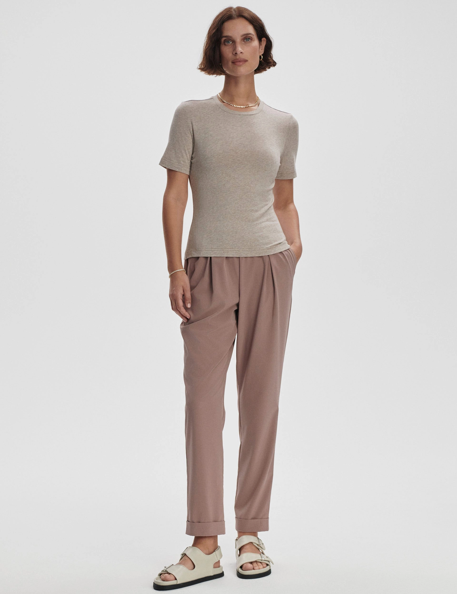 Regina Fitted Tee - Taupe Marl