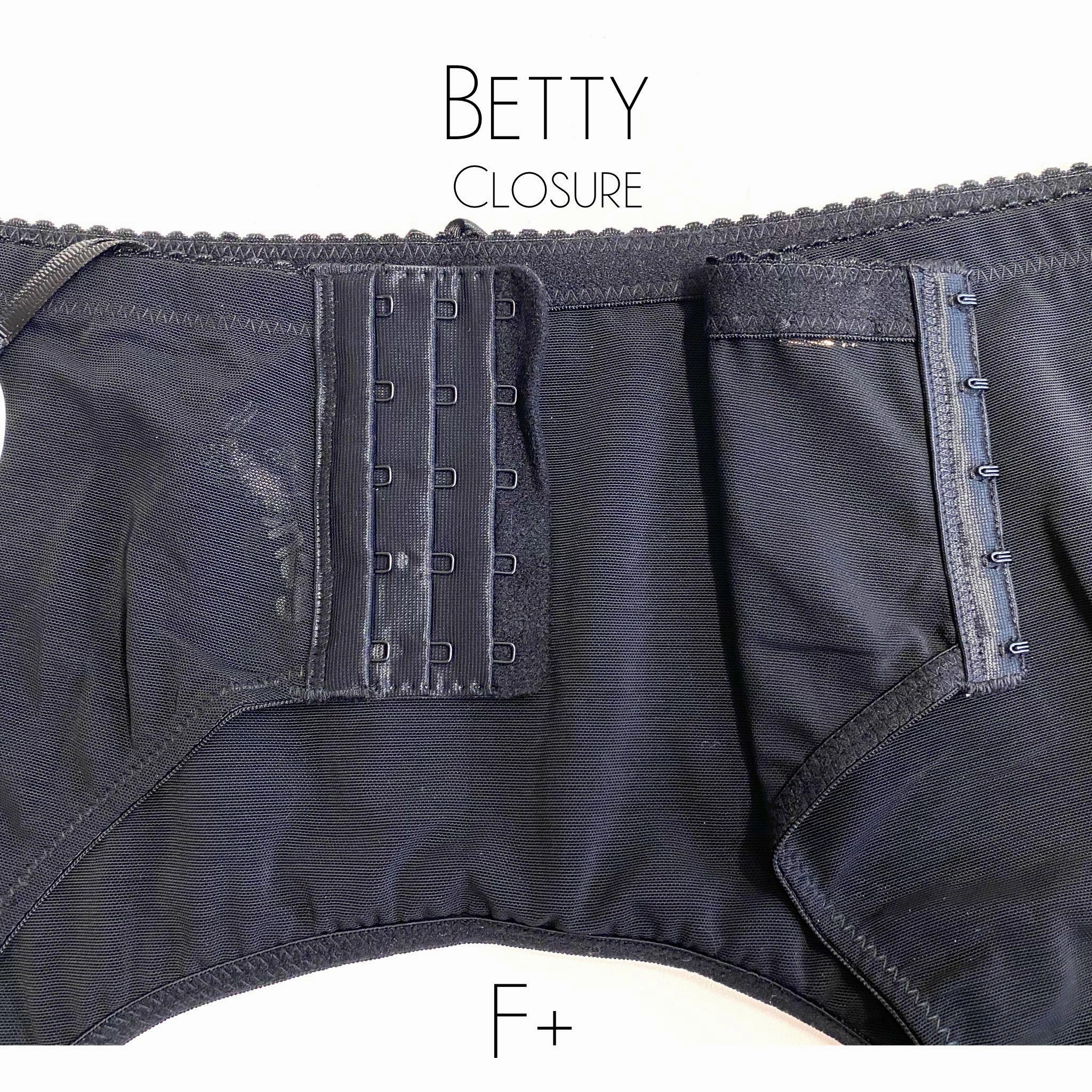 Vintage Suspender Belt - Betty