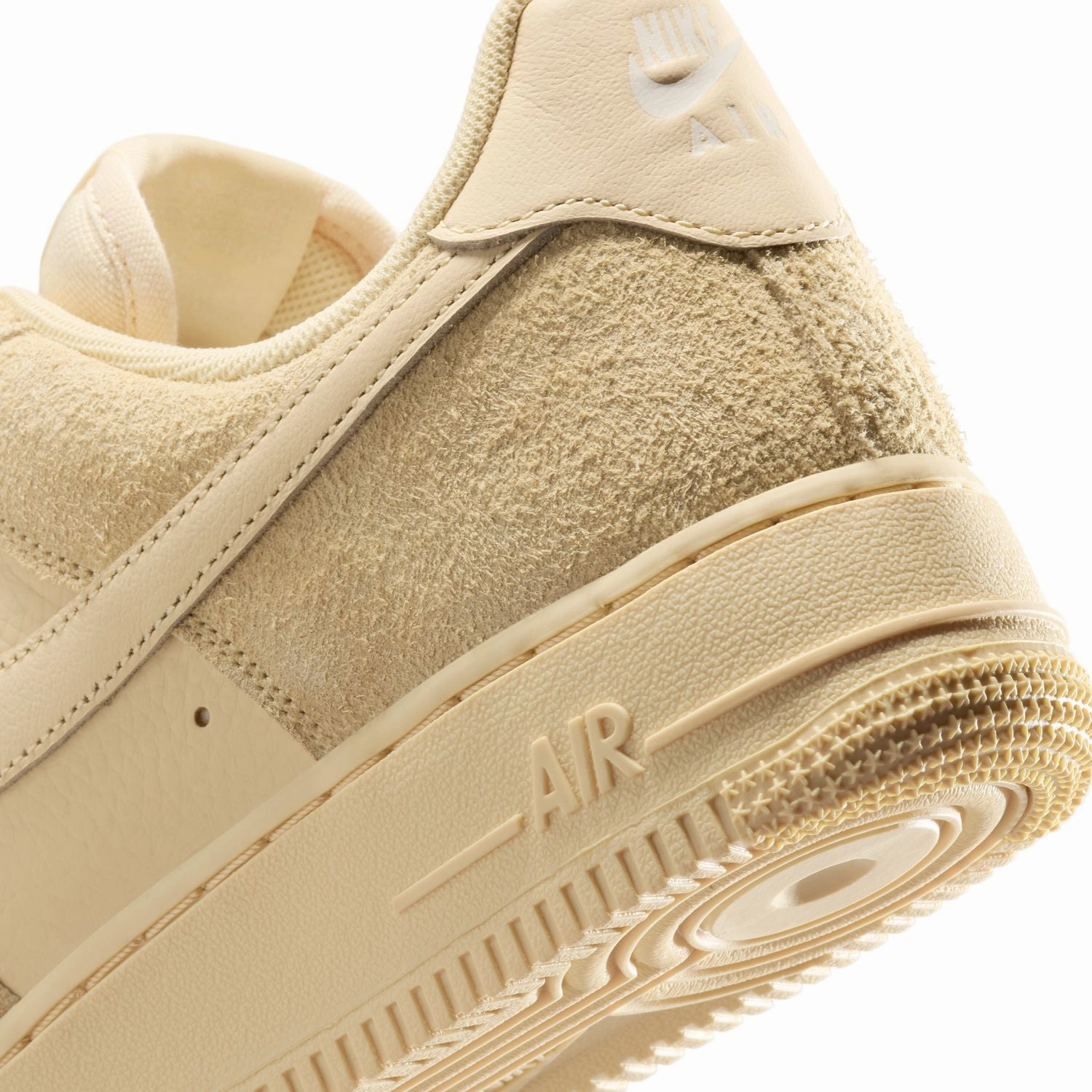 Wmns Air Force 1 '07 LX 'Pale Vanilla'